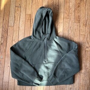 Lululemon Scuba Cropped Hoodie